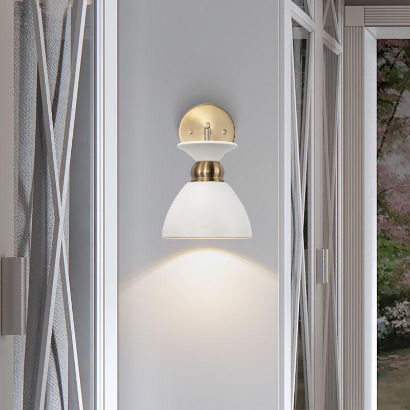 Giles - 1 lumière - applique murale avec laiton bruni, Blanc mat / bande de laiton bruni