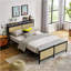 Structure de lit double-106845156