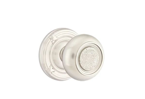 Ensemble de mortaise intérieure Emtek avec ruban et roseau et bouton Belmont (droit), Nickel satiné