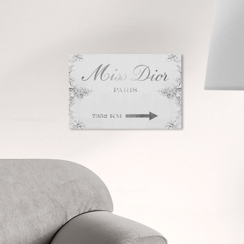 Miss D Road Sign Classic - Art textuel sur toile, H 20 po x l 30 po, Toile tendue