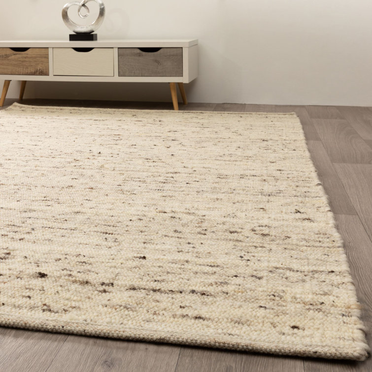 Hand-woven Rug Bridport Made Of New Wool In a Classical Wool Blend
