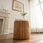 Table d'appoint cylindrique rétro avec relief vertical