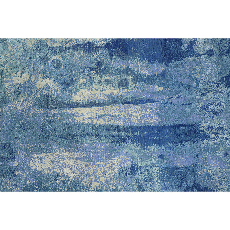 Hand Knotted Area Rug in Blue And Multi
