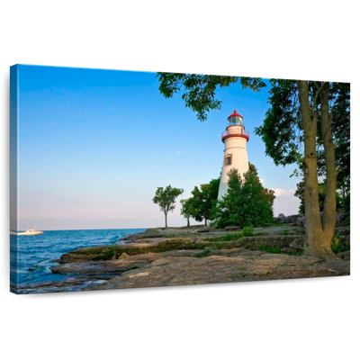 Aletra Ohio Marblehead Lighthouse