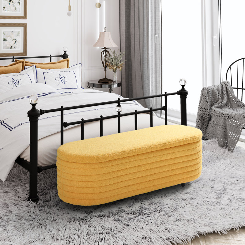 Banc de rangement en sherpa Bayville, Or, H 18,1 po x l 54 po x P 19 po