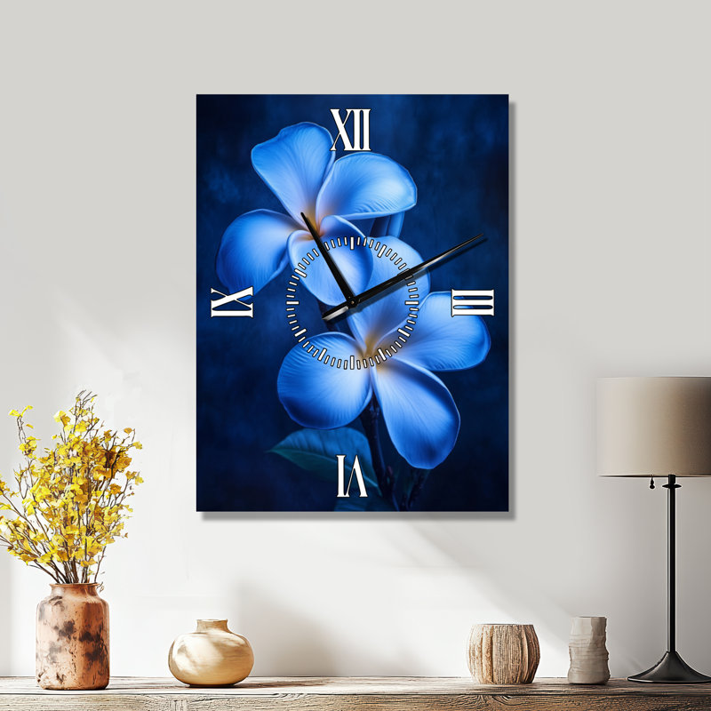 Horloge murale tropicale Indigo Island Plumeria Bloom I, H 32 po x l 24 po - Rectangle