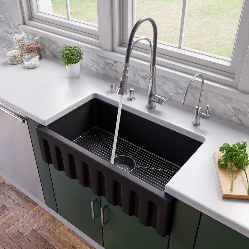 33.13'' L Single Bowl Fireclay Kitchen Sink