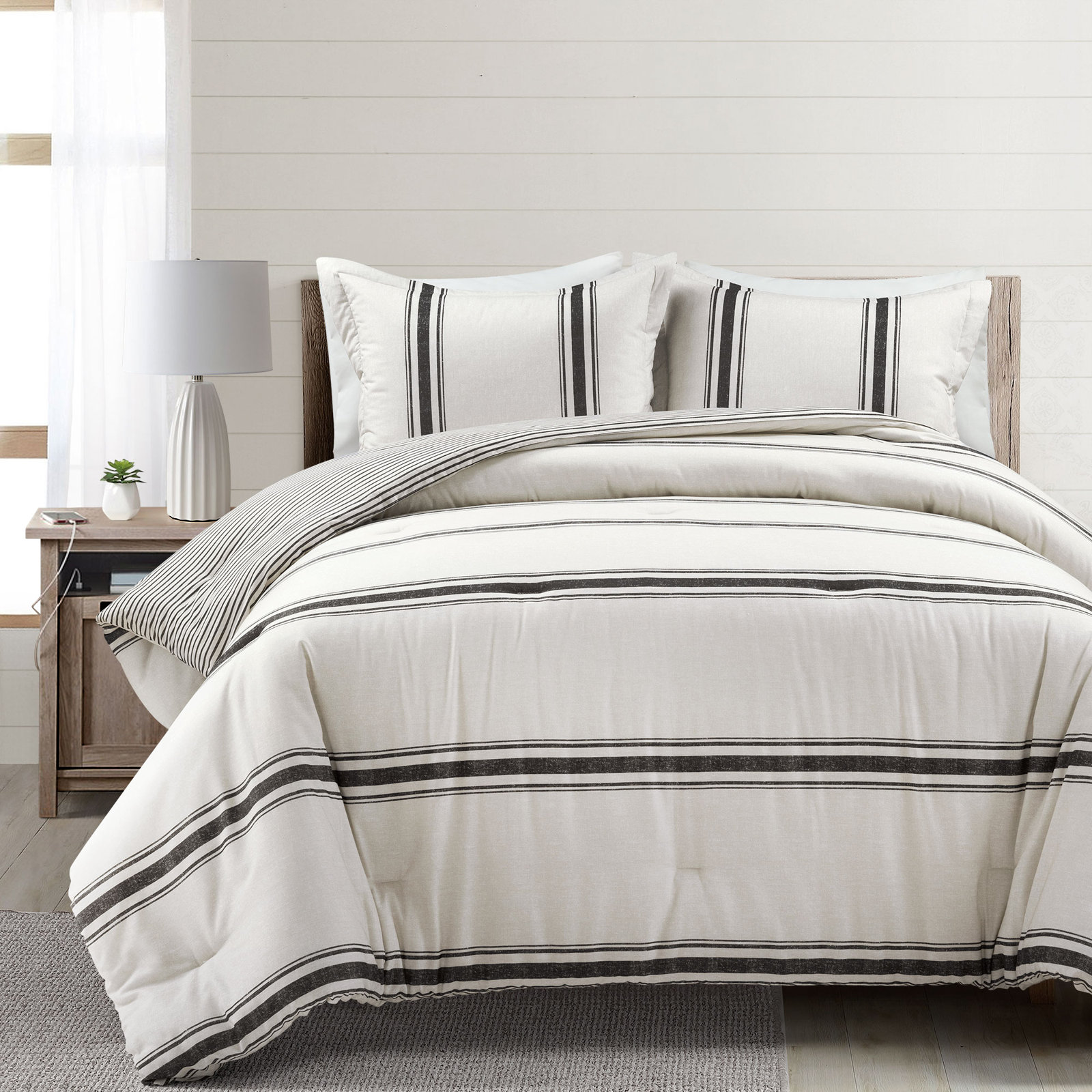 Gilroy Cotton Comforter Set, King Comforter + Standard 2 Shams, Black