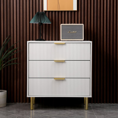 Aizley White Gloss Ribbed Chest of Drawers with Gold Legs & Handles – 3 Drawer Fluted Dresser (71cm Wide)