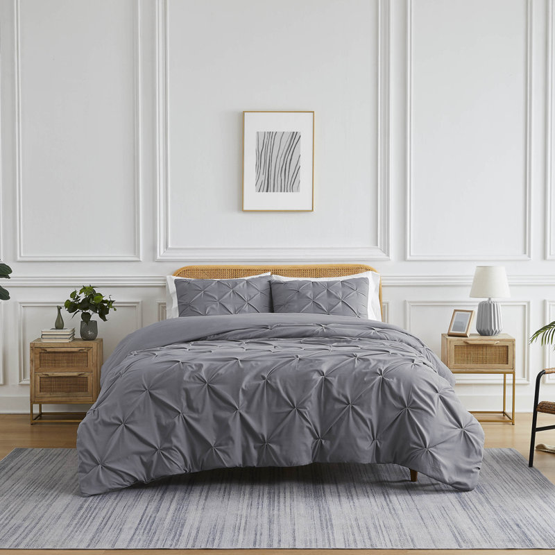 Pinch Pleated, Pintuck Duvet Cover Set with matching shams, Queen Duvet + 2 Standard Shams, Slate