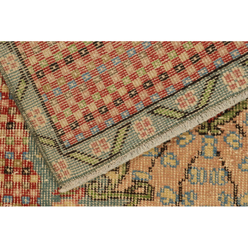 Wool Floral Area Rug in Pink/Green