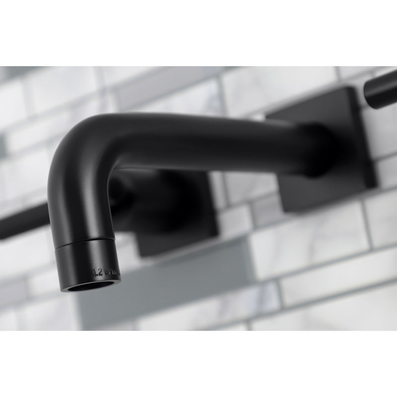 Robinet de salle de bain mural Millennium, Noir mat, Levier