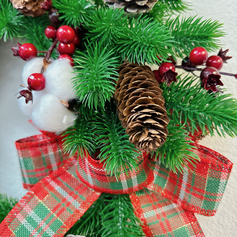Couronne de sapin de Noël décorative faite à la main 22 "Ansuma pour Noël