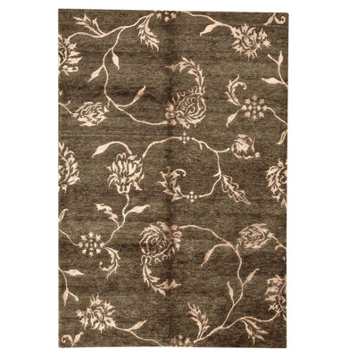 Hand Woven Wool Floral Area Rug
