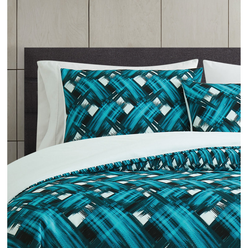 Vince Camuto Ada 2 Piece Twin XL Comforter Set, King Comforter + 2 Shams