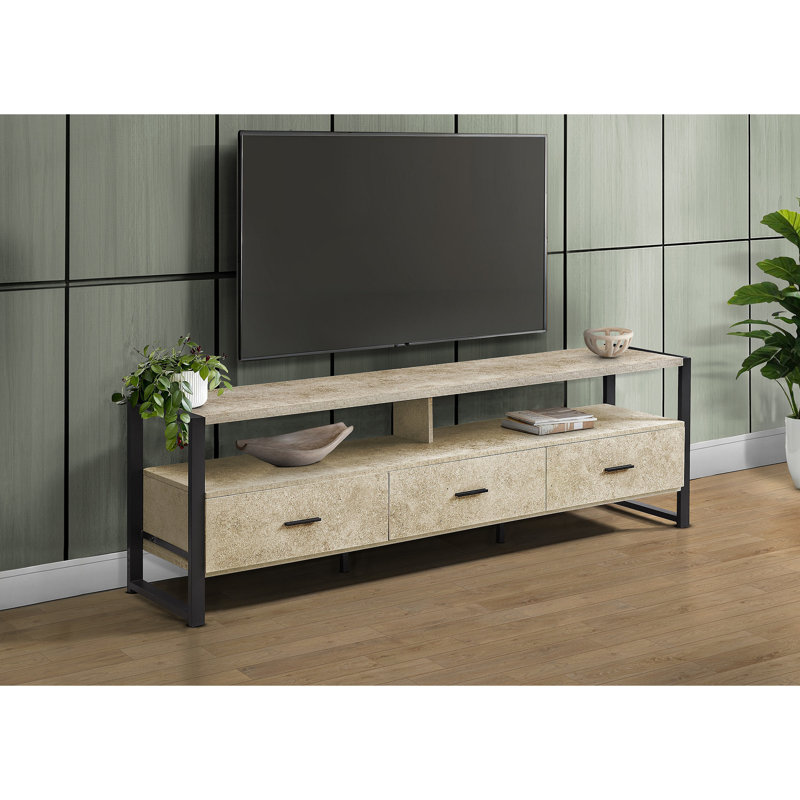 Meuble télé 72 po, meuble multimédia contemporain avec stratifié en pierre crème et métal noir. 2 tablettes ouvertes pour les appareils, 3 tiroirs de rangement sur glissières en métal. Fabrication solide, rapide