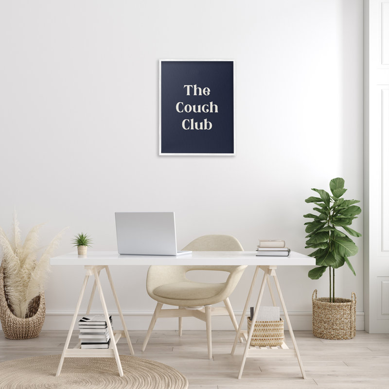 "Couch Club", art de la giclée encadrée par Lil 'Rue, Estampe numérique encadrée blanc bord de mer, H 30 po x l 24 po