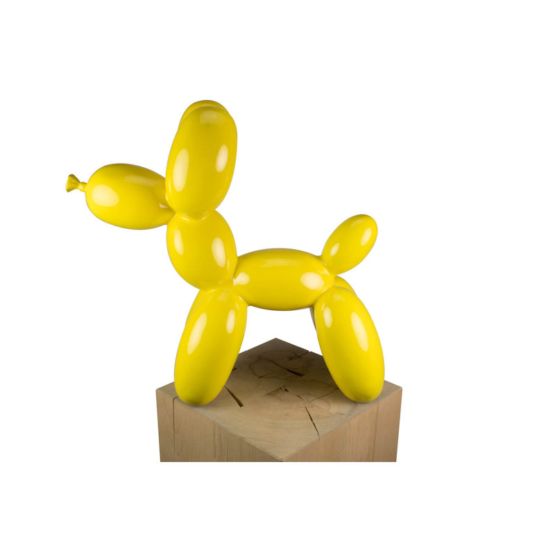 Small and fine sculpture, Yellow