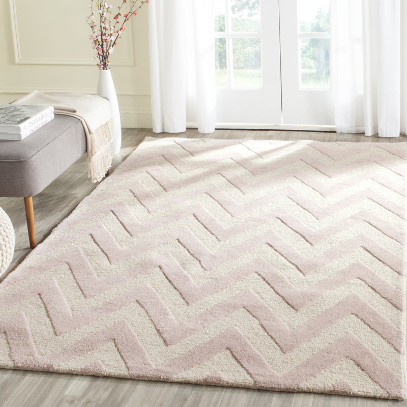 Nero Chevron Wool Hand Woven Area Rug, Rectangle 61 x 91 cm