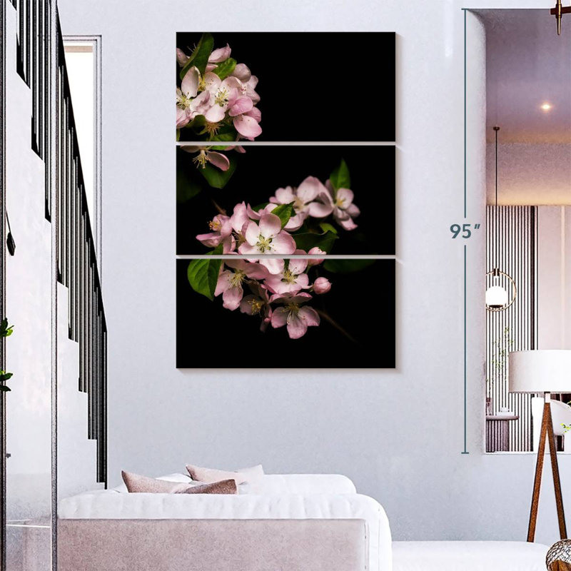 Fleurs de pommier soyeuses, H 74 po x l 48 po