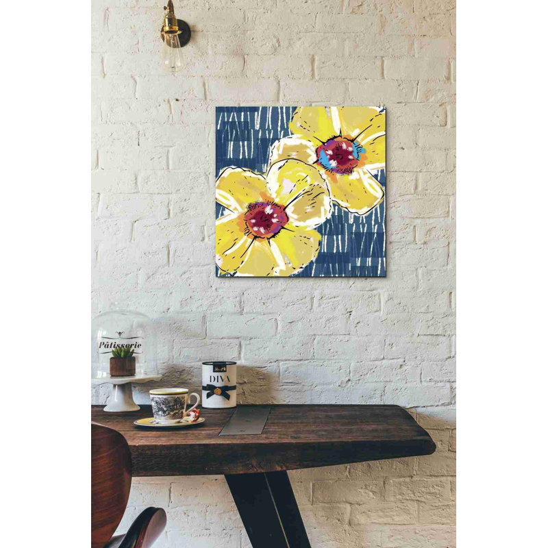 «Yellow Poppies on Blue» par Linda Woods, reproduction d'art sur toile tendue, H 18 po x l 18 po