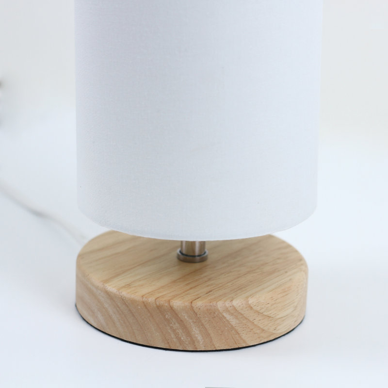 Lampe de table en bois massif Yurith