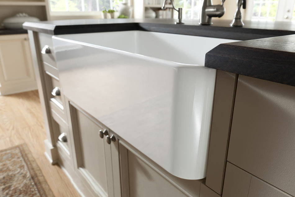 Lester 24" Farmhouse Kitchen Sink