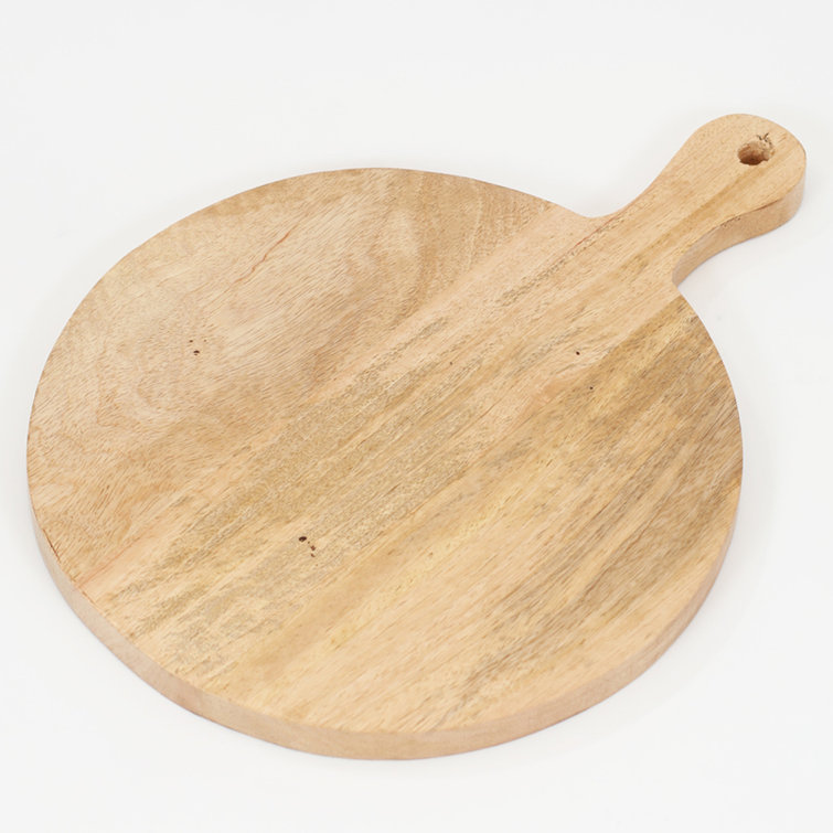 https://assets.wfcdn.com/im/20181539/resize-h755-w755%5Ecompr-r85/2359/235923143/Round+Handmade+Wooden+Chopping+Board+with+Handle+16+x+12+x+0.75%22%28L+x+W+x+H%29.jpg