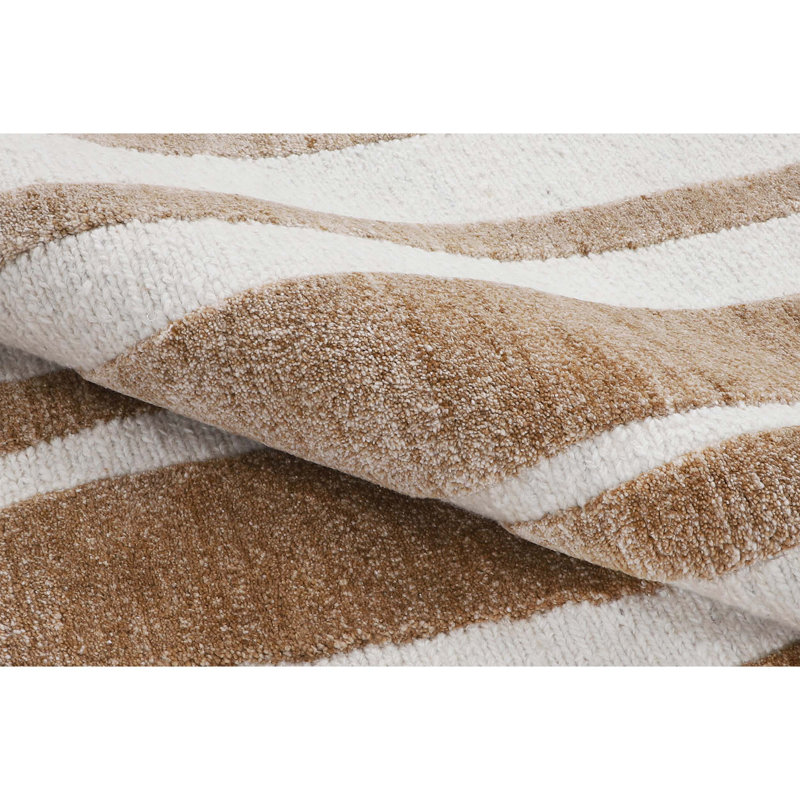 Geometric Area Rug in Ivory/Light Brown, Rectangle 8' x 10'