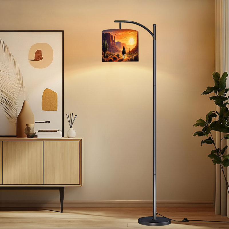 Lampe sur pied à arc avec abat-jour réglable Western Desert Cowboy Riding in Sunset Majestic Red Rock Lampadaire 3 températures de couleur à intensité variable avec mât pour la chambre à coucher