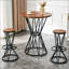 Ensemble de bar, de table et de chaises simple avec plateau en panneau de fibres à densité moyenne à grain de bois de noyer de 31,5 pouces et structure en métal noir, style industriel pour les petits espaces
