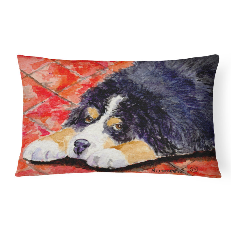 Coussin intérieur/extérieur pour chien sur fond rouge