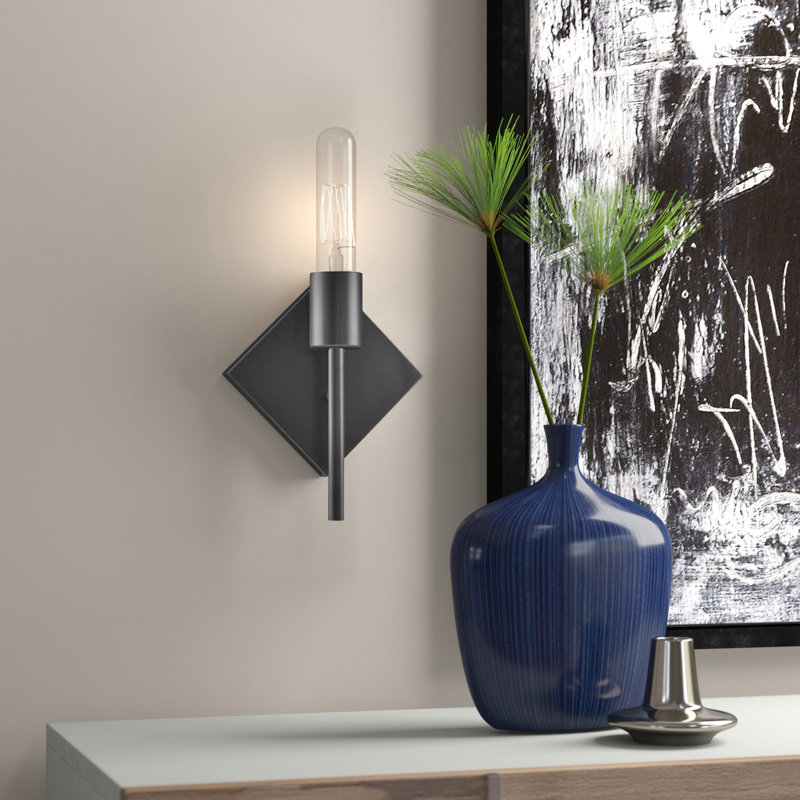 Alvertis 1 - Light Dimmable Wallchiere, Matte Black