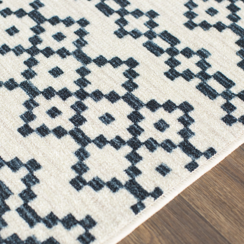 Mohawk Home Beloit Aztec Tufted Nylon Cream/Navy Area Rug, Rectangle 5' x 8'