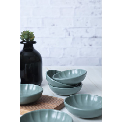 Latitude Run Aravinthan 100% CERAMIC STONEWARE Salad Bowl
