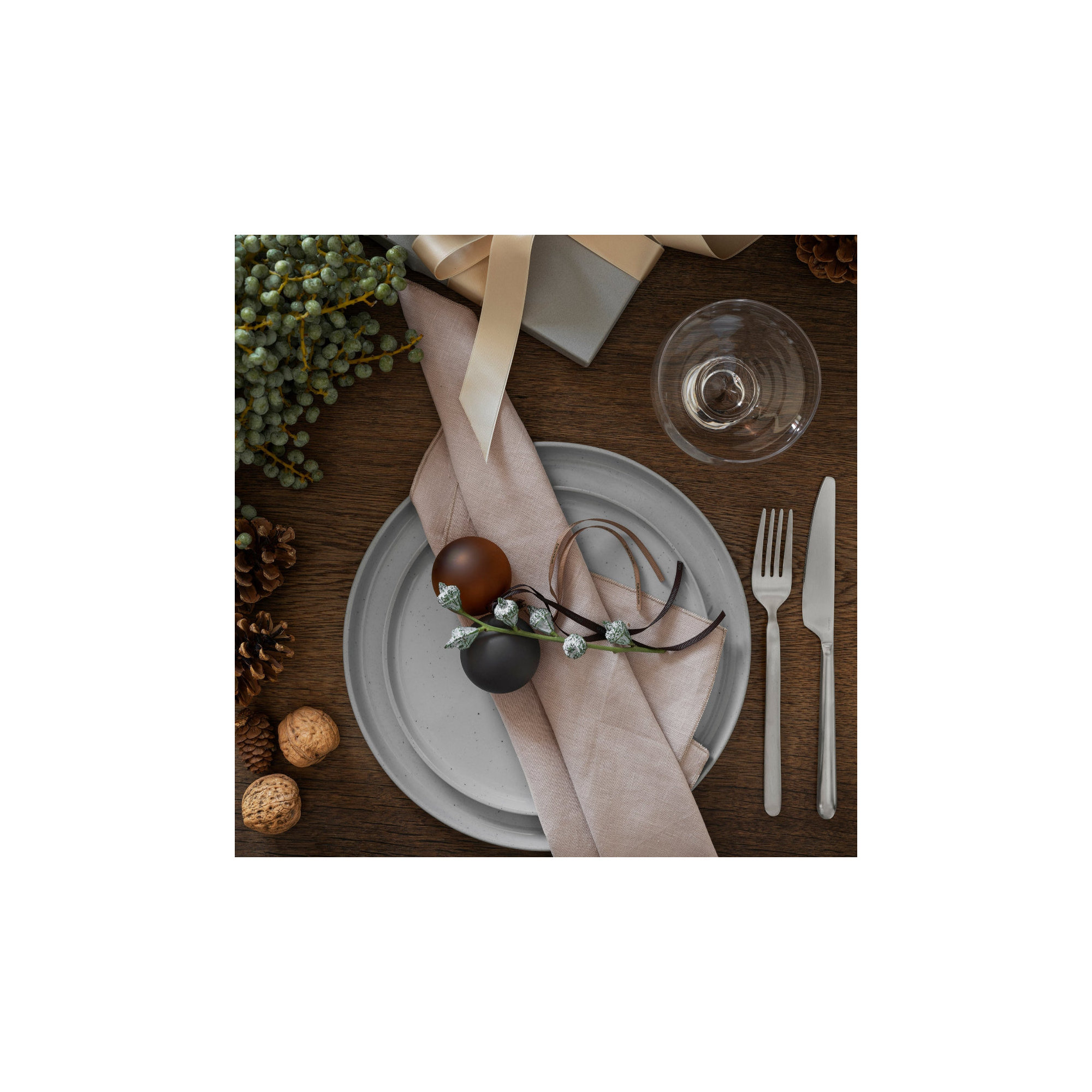 JUHLA Matte Glass Ornament, Gray