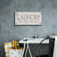 «Laundry Wash» par Fiona Stokes-Gilbert, art mural sur toile-1388345896