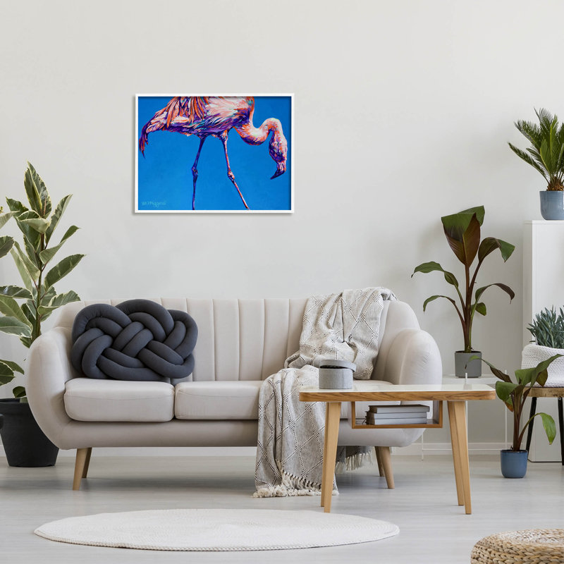 Art audacieux de flamant bleu moderne par Derrick Higgins, H 24 po x l 30 po x P 1,5 po, Giclée encadrée blanc bord de mer