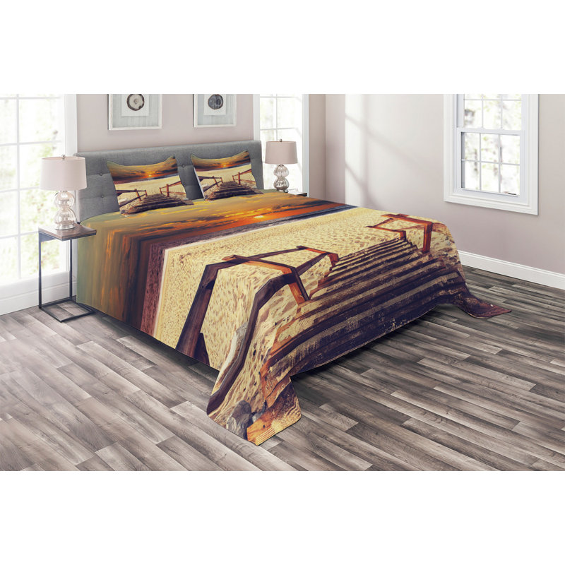 Island Coastal Polyester Coverlet, King Bedspread + 2 Shams