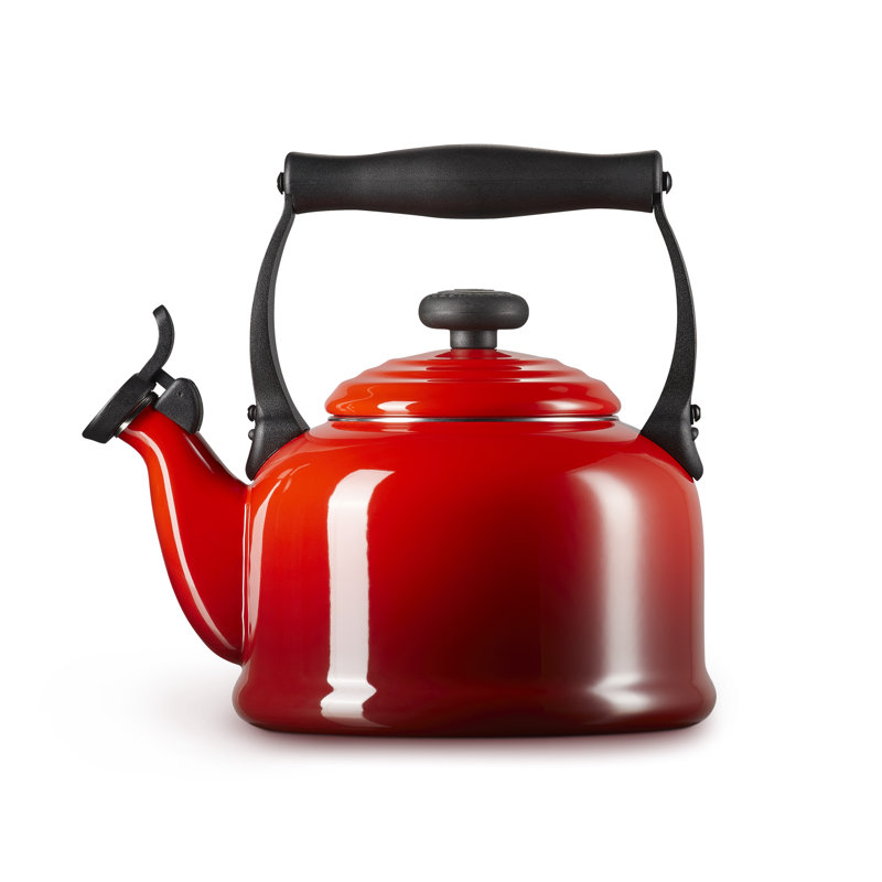 Le Creuset Traditional Kettle with Fixed Whistle 2.1L, Cerise