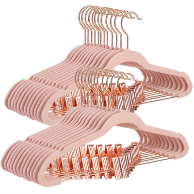 Glidden Hangers With Clips