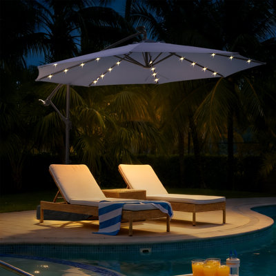 Parasol de terrasse solaire à DEL 10 pi avec base, parasol extérieur en porte-à-faux décalé