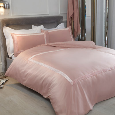 Anjuman Cotton Blend, Polyester Solid Colour Duvet Cover Set with Pillowcases Included
