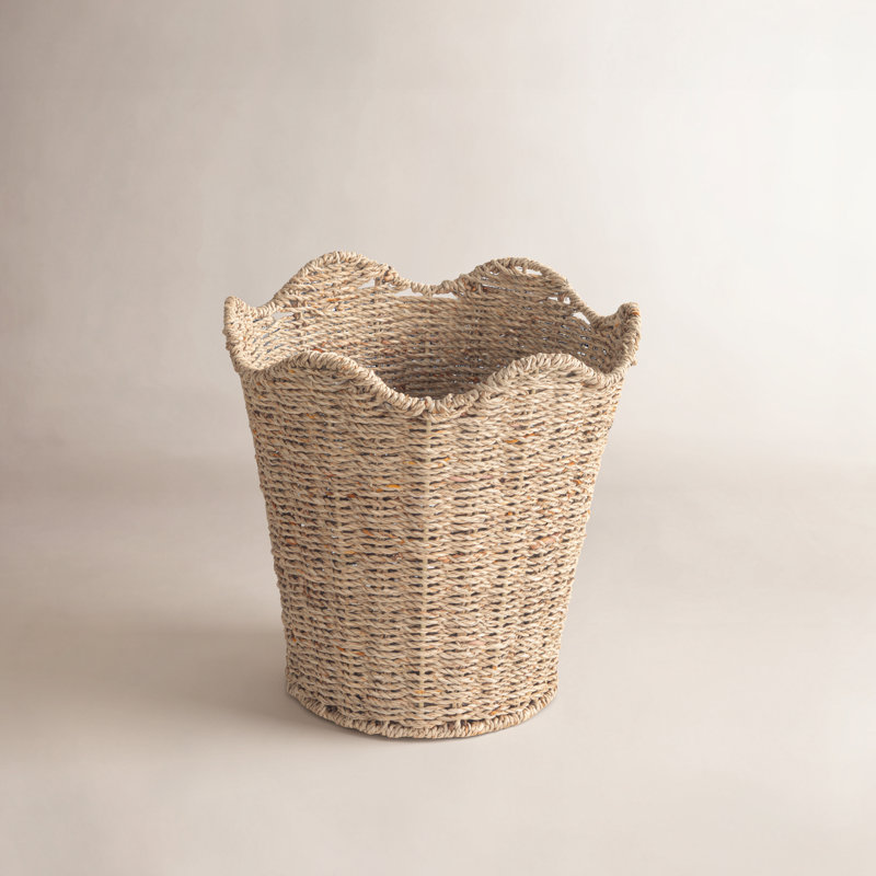 Woven Seagrass Wastebin with Scalloped Edge
