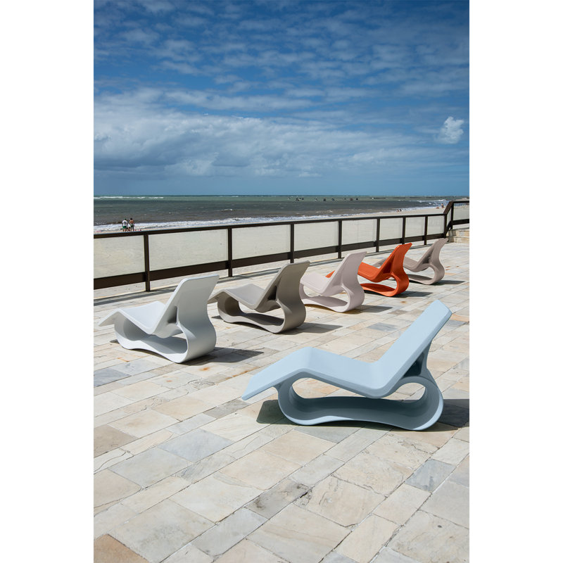 Tramontina Octo Polyethylene Sun Lounger, White