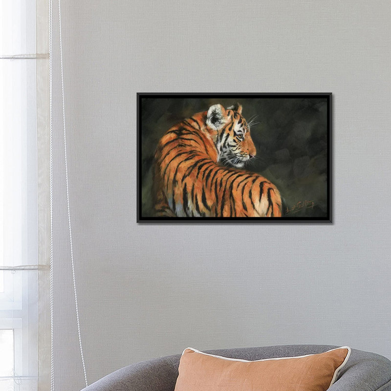 «Tiger at Night», impression sur toile, H 18 po x l 26 po x P 1,5 po, Toile avec cadre noir, Pas de tapis