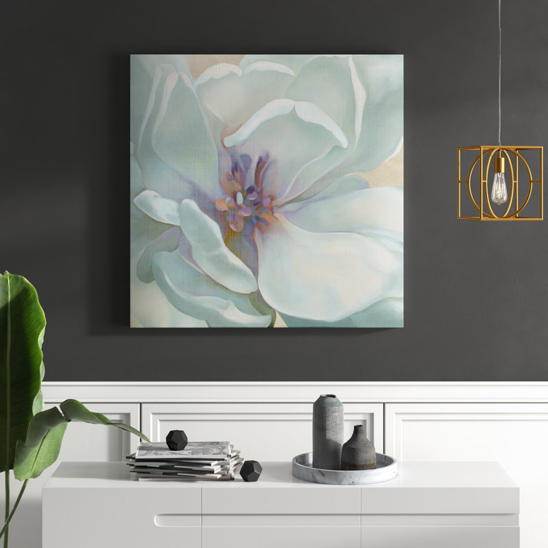 «Iridescent Bloom I», reproduction d'art sur toile tendue, H 40 po x l 40 po x P 1,5 po