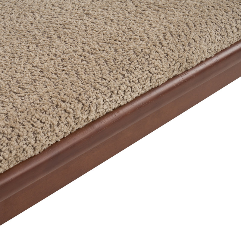 Banc rembourré moderne avec pieds en bois d'hévéa Radnor, Light Brown Boucle/Walnut Frame