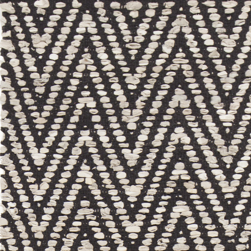 Tapis gris/noir tissé à la main Salley, 5 pi x 7 pi 6 po