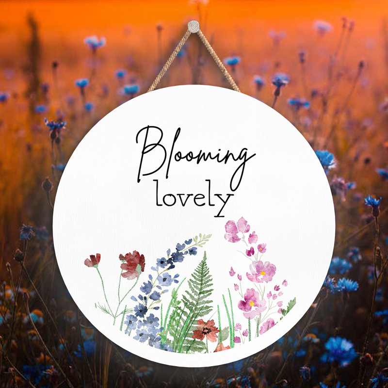 Blooming Lovely Small Circle Plaque